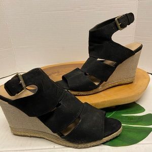APT. 9 Wedge Sandals